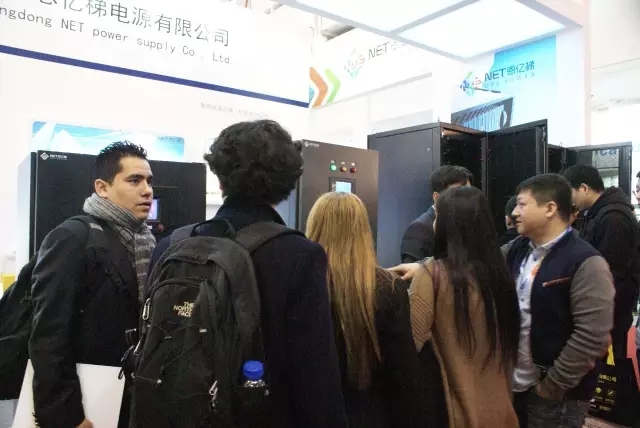 ���|��չ�d